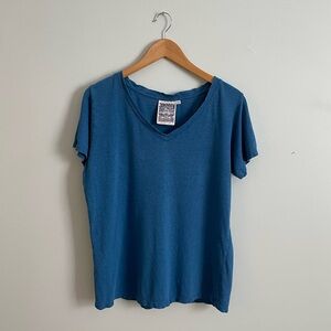 Jungmaven Paige V-Neck T-Shirt in Galaxy Blue, size Large